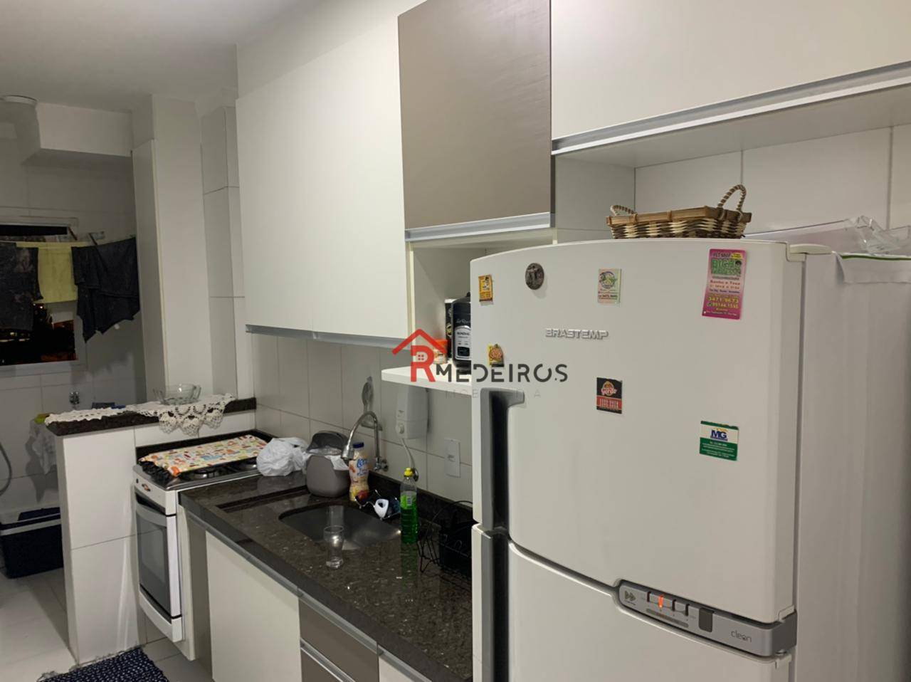 Apartamento à venda com 2 quartos, 75m² - Foto 13