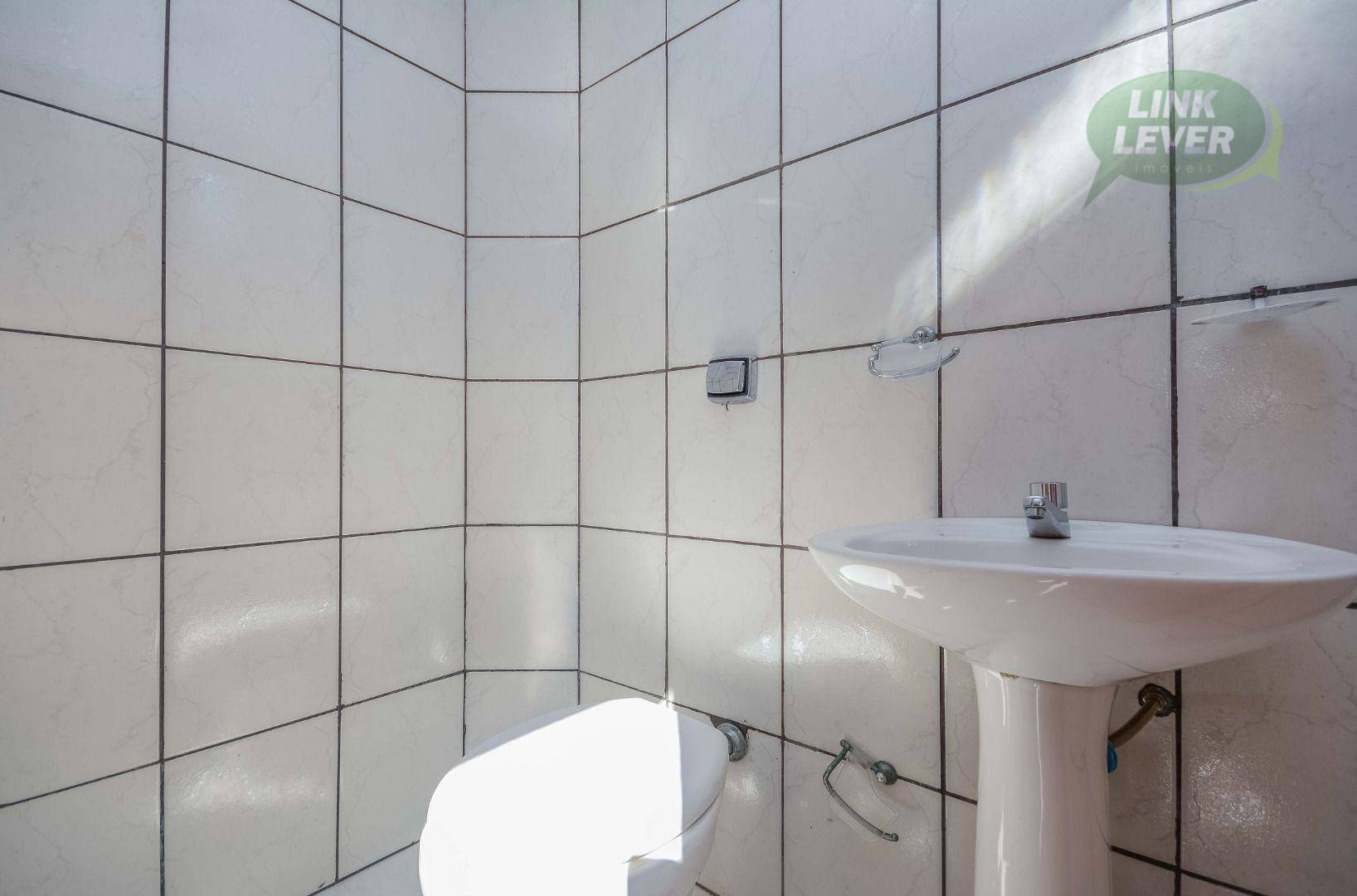 Casa para alugar com 3 quartos, 113m² - Foto 52