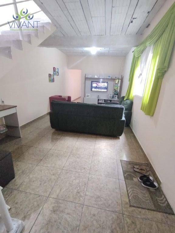 Sobrado à venda com 3 quartos, 88m² - Foto 2