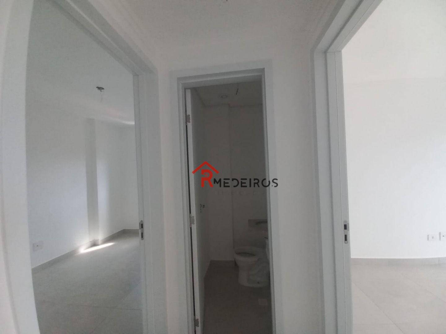 Apartamento à venda com 2 quartos, 79m² - Foto 7