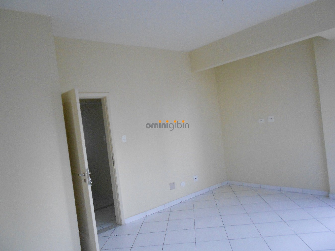 Apartamento à venda com 2 quartos, 126m² - Foto 3