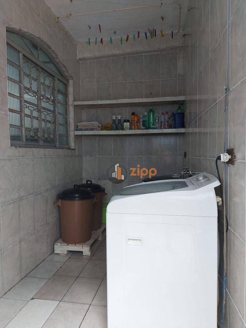 Sobrado à venda com 8 quartos, 365m² - Foto 14