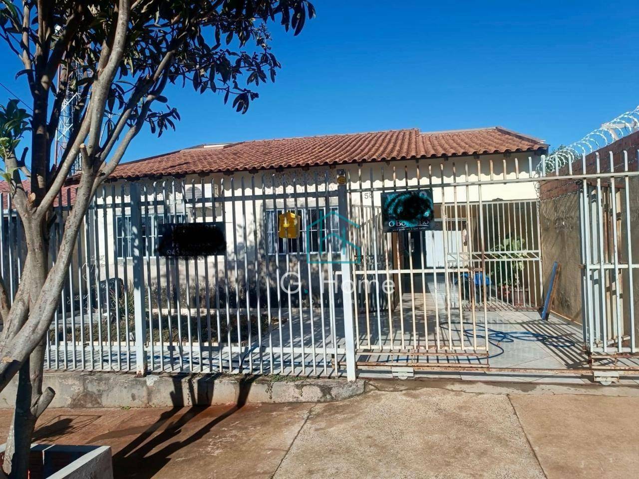 Casa, 3 quartos, 238 m² - Foto 1