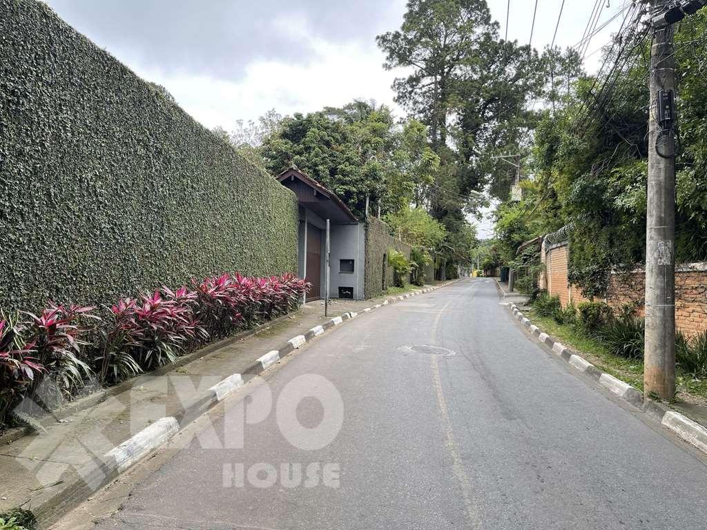 Casa à venda com 4 quartos, 1176m² - Foto 3