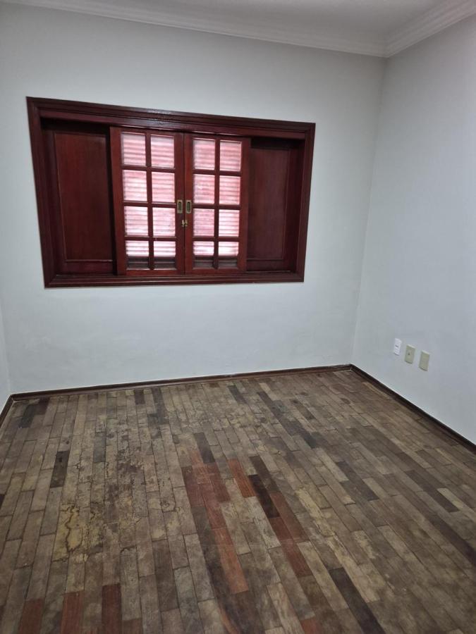 Casa à venda com 4 quartos, 164m² - Foto 16