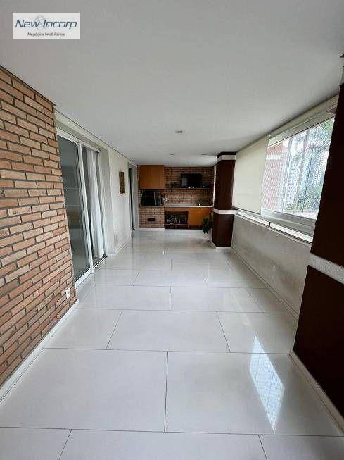 Apartamento à venda com 3 quartos, 266m² - Foto 2