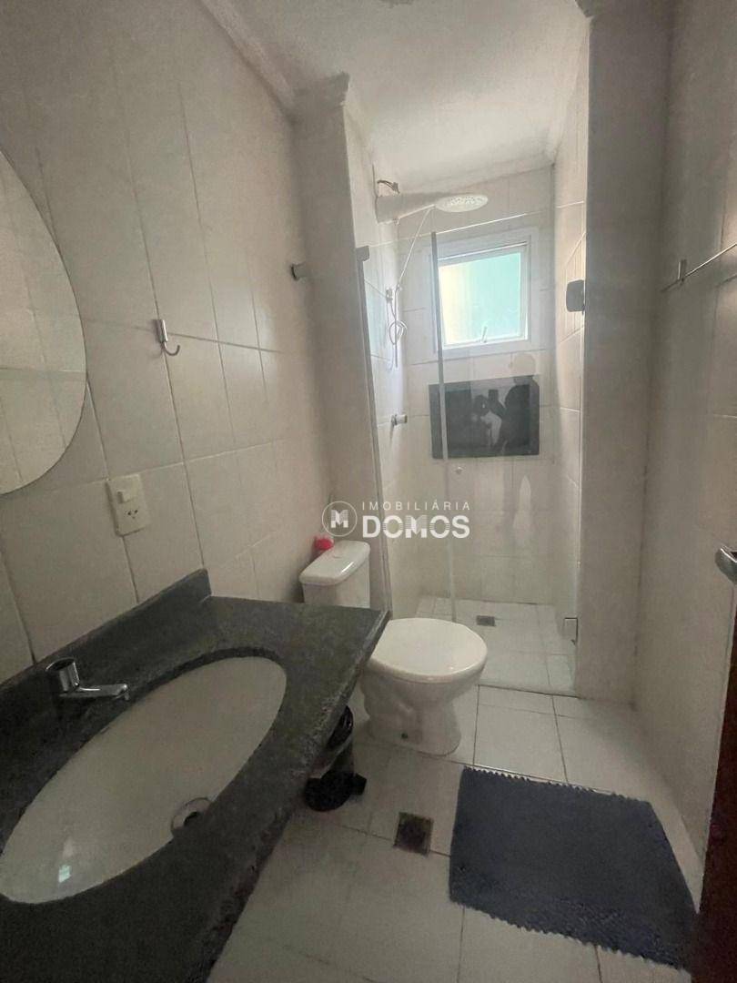 Apartamento à venda com 2 quartos, 70m² - Foto 10