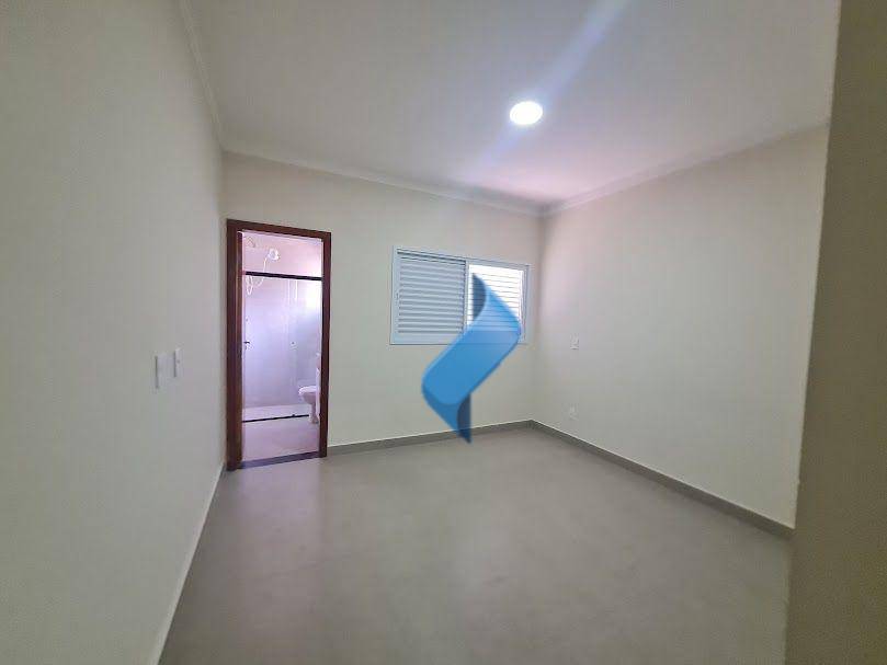 Casa para alugar com 2 quartos, 89m² - Foto 15