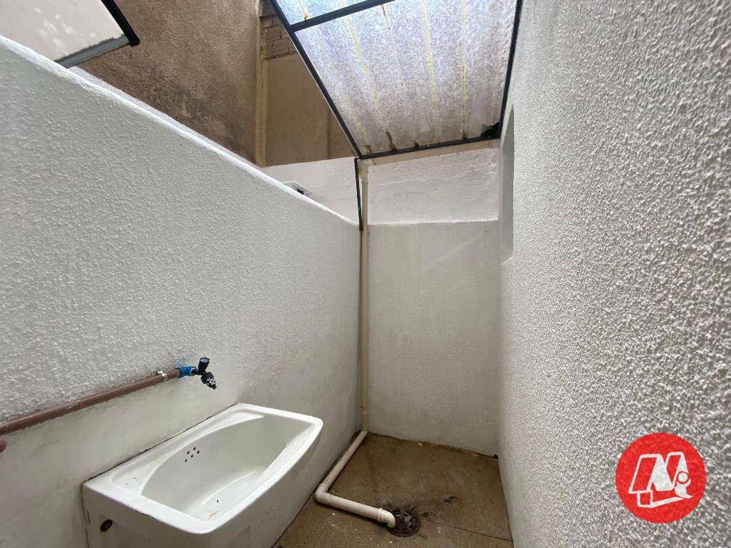 Kitnet e Studio para alugar com 1 quarto, 37m² - Foto 11