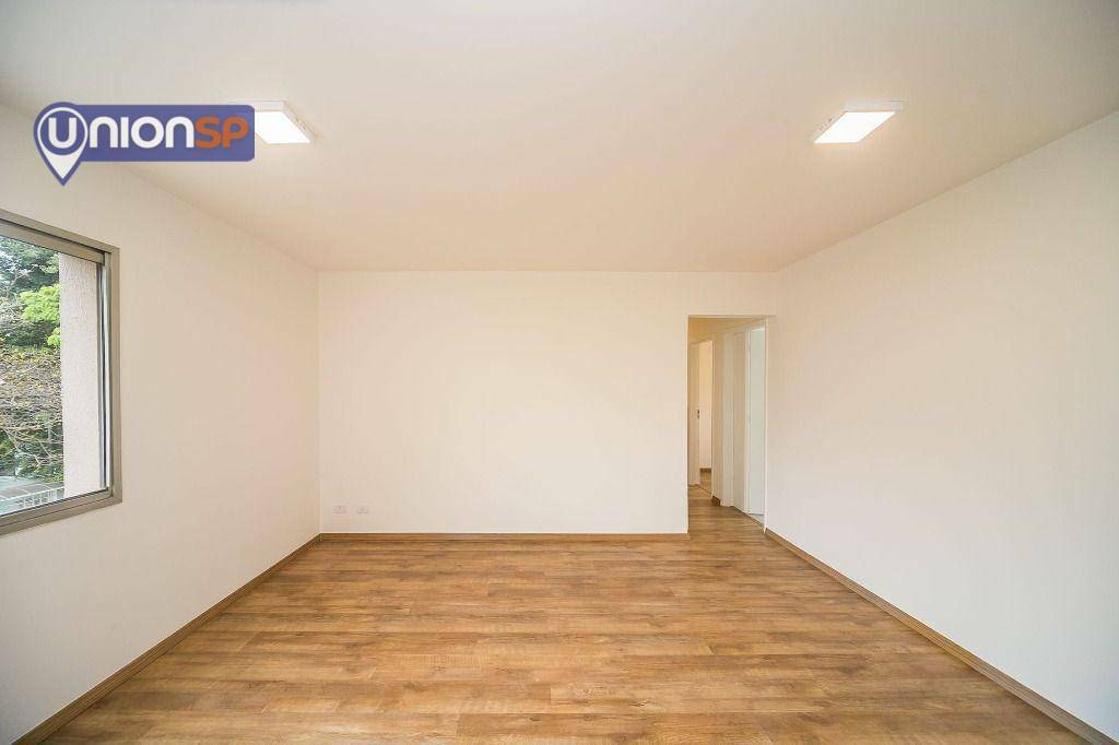 Apartamento à venda com 3 quartos, 73m² - Foto 4