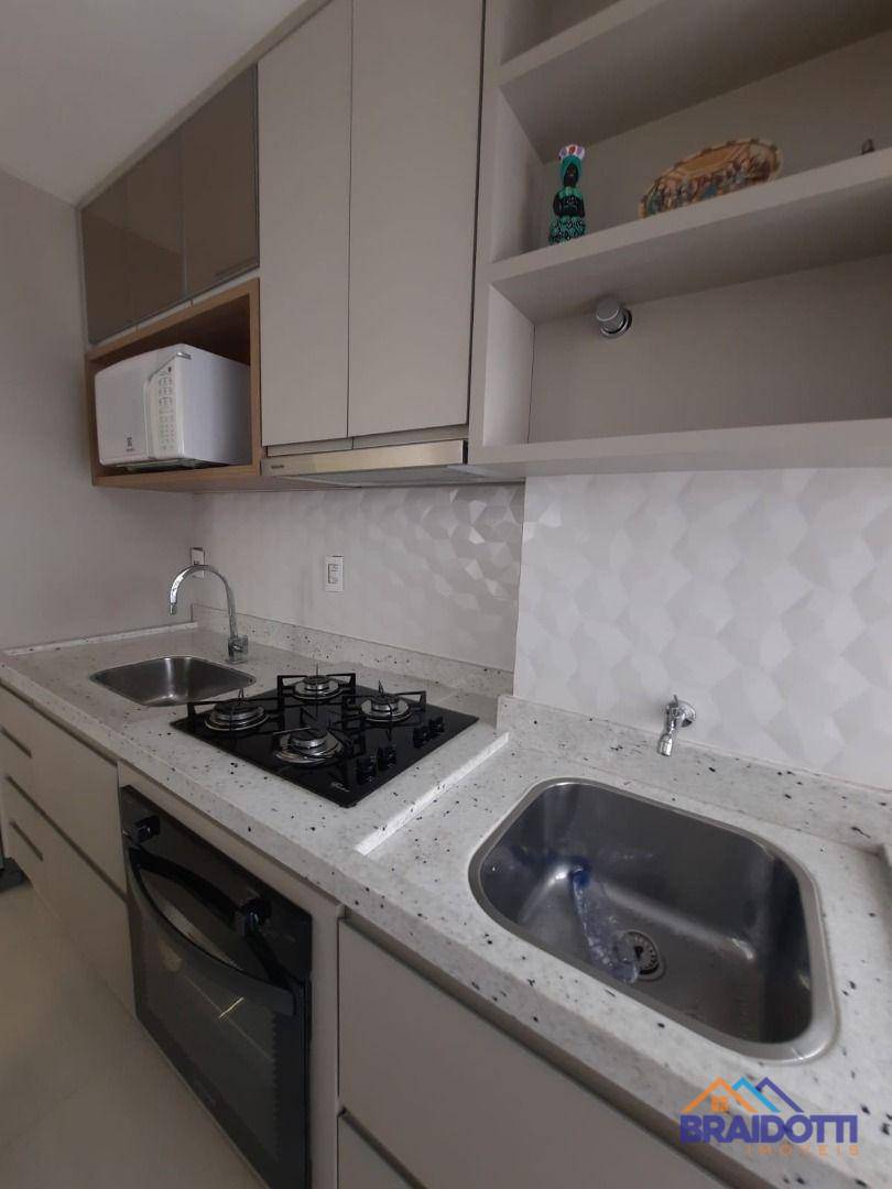 Apartamento à venda com 2 quartos, 56m² - Foto 6