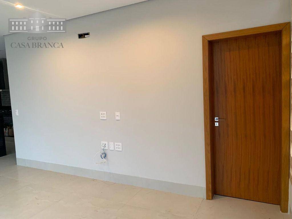 Sobrado à venda com 3 quartos, 336m² - Foto 7