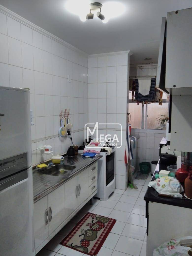 Apartamento à venda com 2 quartos, 67m² - Foto 2