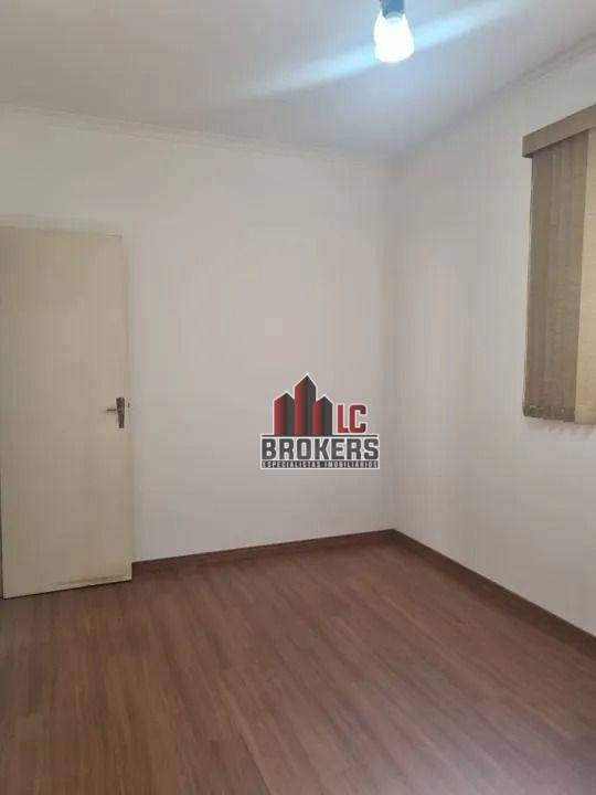 Apartamento para alugar com 2 quartos, 60m² - Foto 4