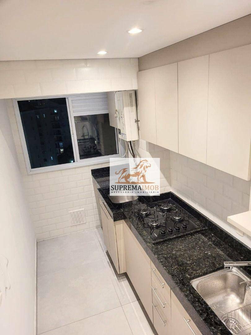 Apartamento à venda com 2 quartos, 60m² - Foto 4