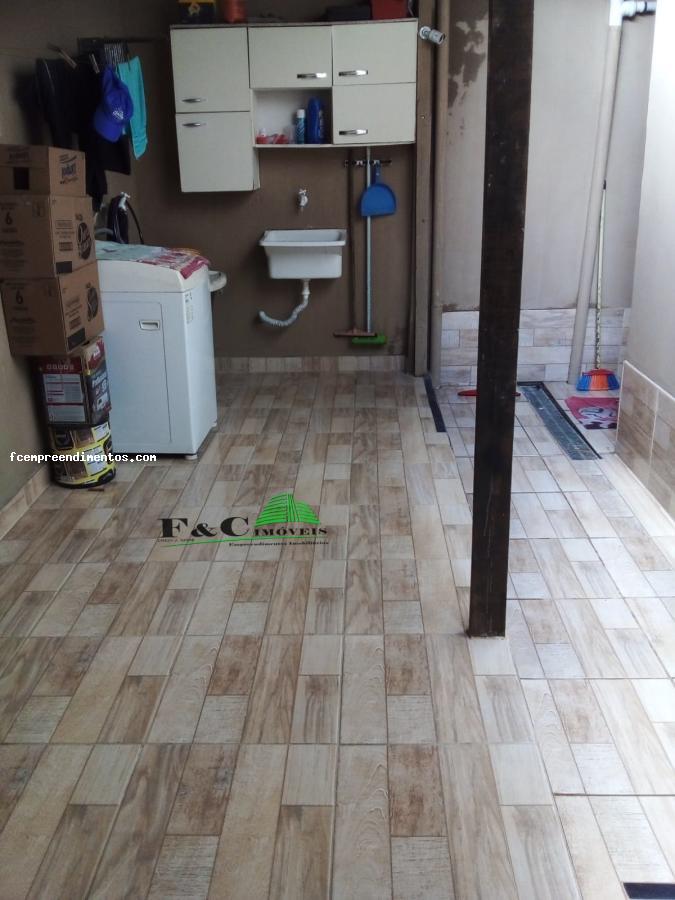 Casa à venda com 2 quartos, 150m² - Foto 23