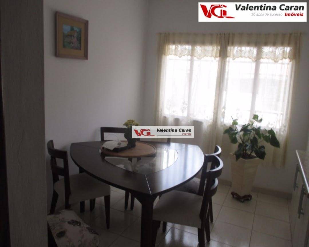 Casa à venda com 4 quartos, 300m² - Foto 8