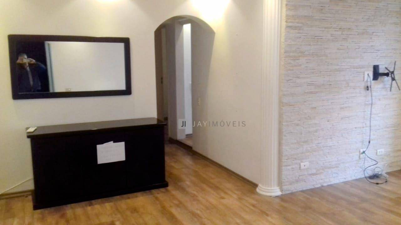 Apartamento à venda com 3 quartos, 105m² - Foto 1