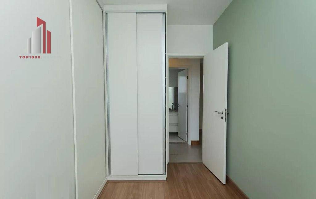 Apartamento à venda com 2 quartos, 70m² - Foto 11