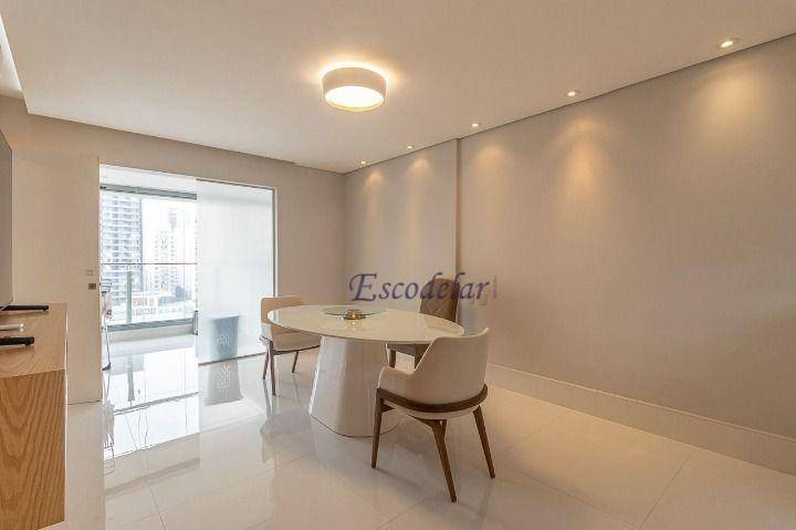 Apartamento à venda com 3 quartos, 180m² - Foto 13