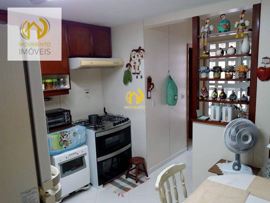 Apartamento à venda com 3 quartos, 130m² - Foto 19