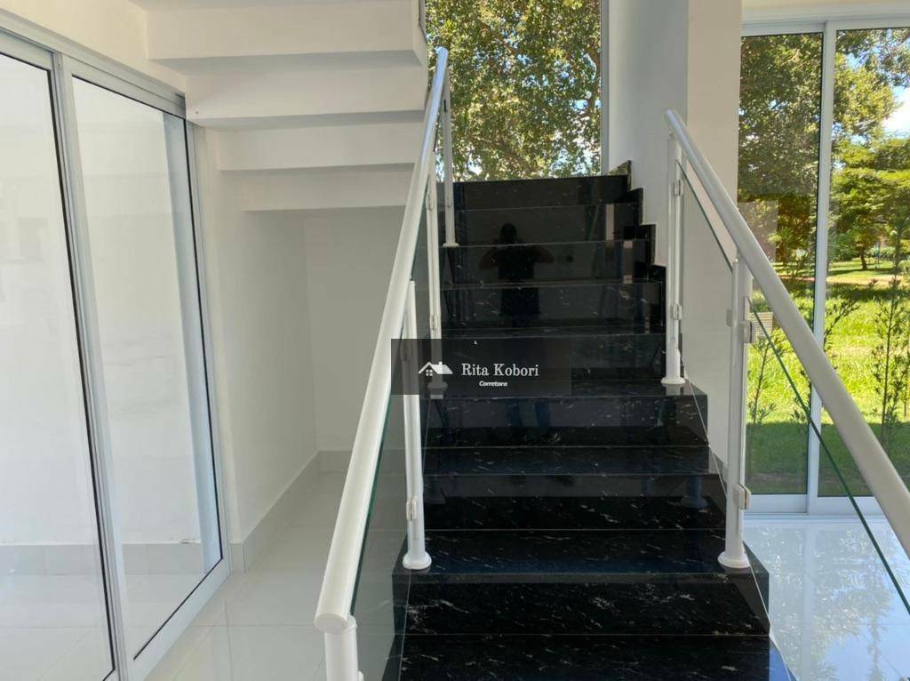 Casa de Condomínio à venda com 4 quartos, 240m² - Foto 14