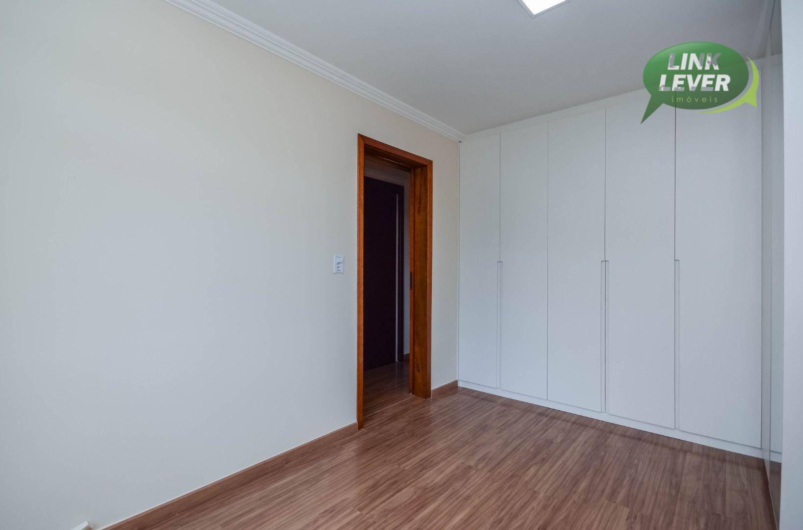 Apartamento para alugar com 3 quartos, 77m² - Foto 25