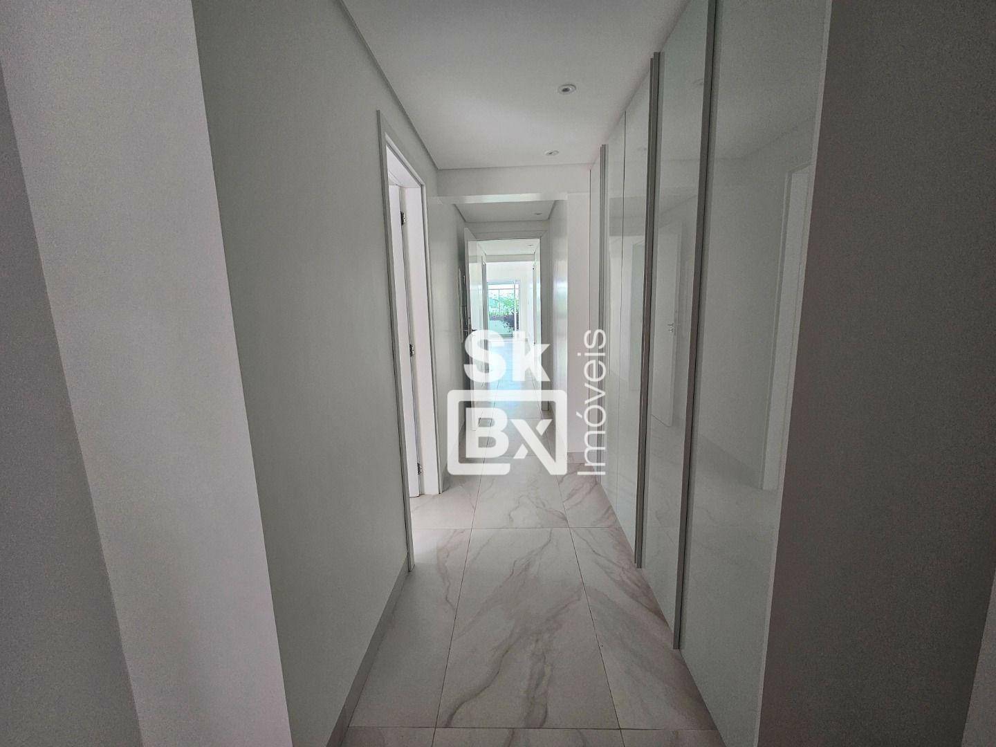 Apartamento à venda com 3 quartos, 237m² - Foto 17