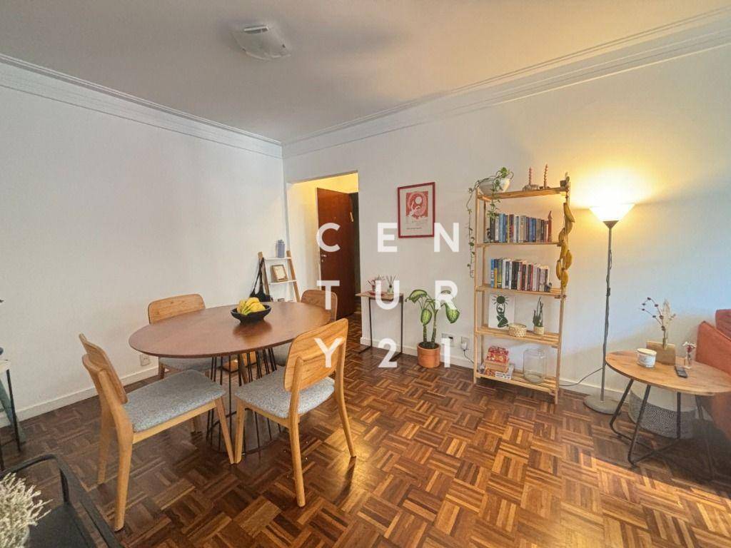 Apartamento à venda com 2 quartos, 79m² - Foto 2