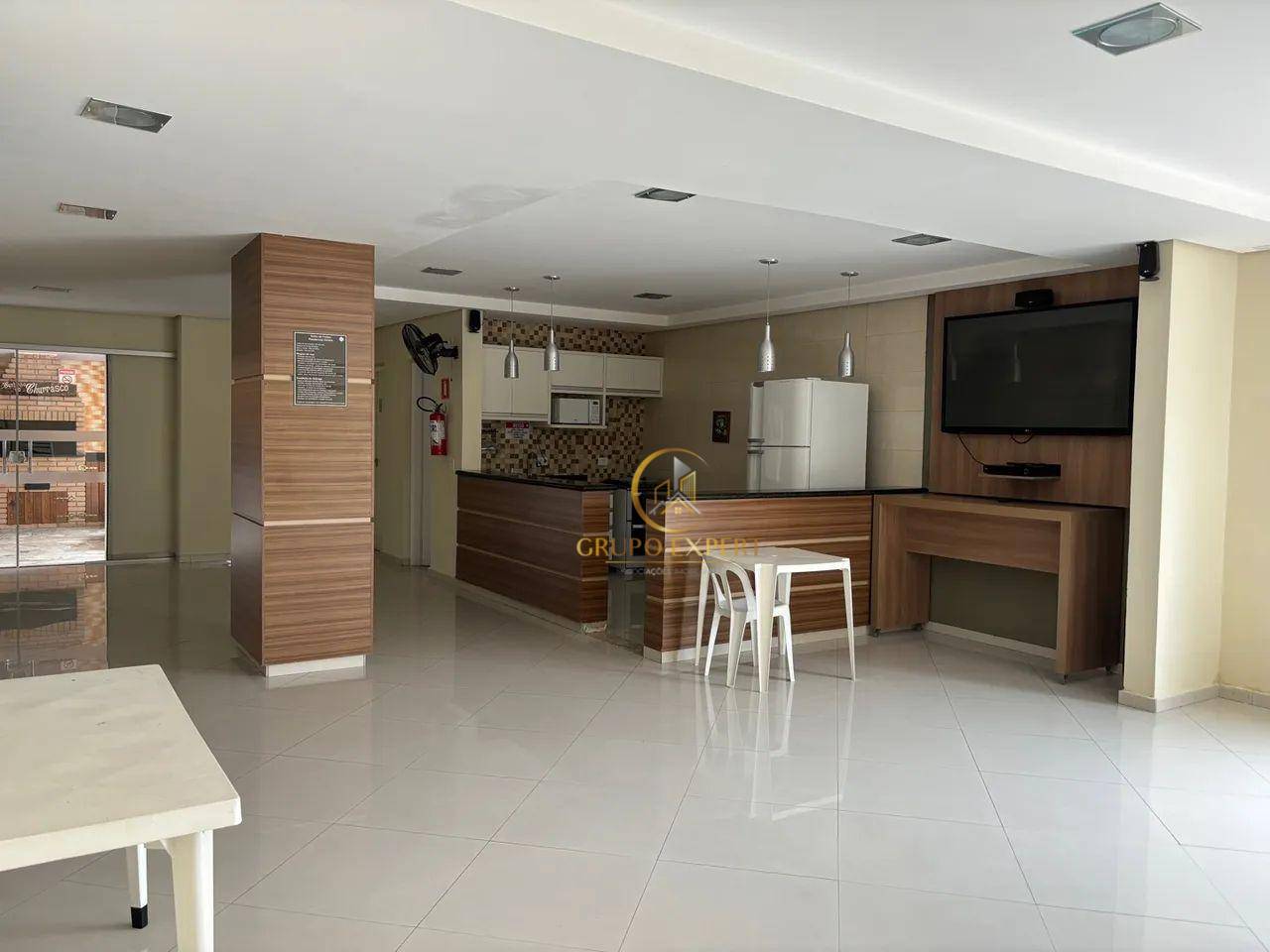 Apartamento para alugar com 3 quartos, 86m² - Foto 18