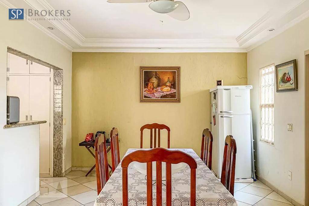 Sobrado à venda com 4 quartos, 261m² - Foto 47