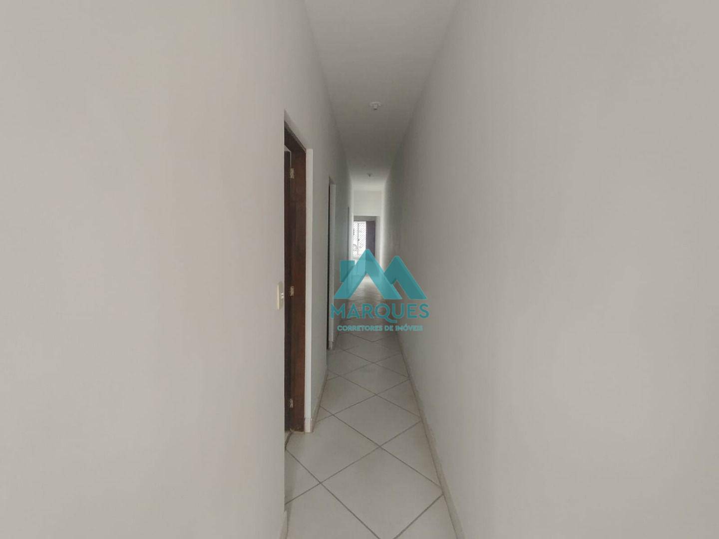 Casa à venda com 2 quartos, 100m² - Foto 7