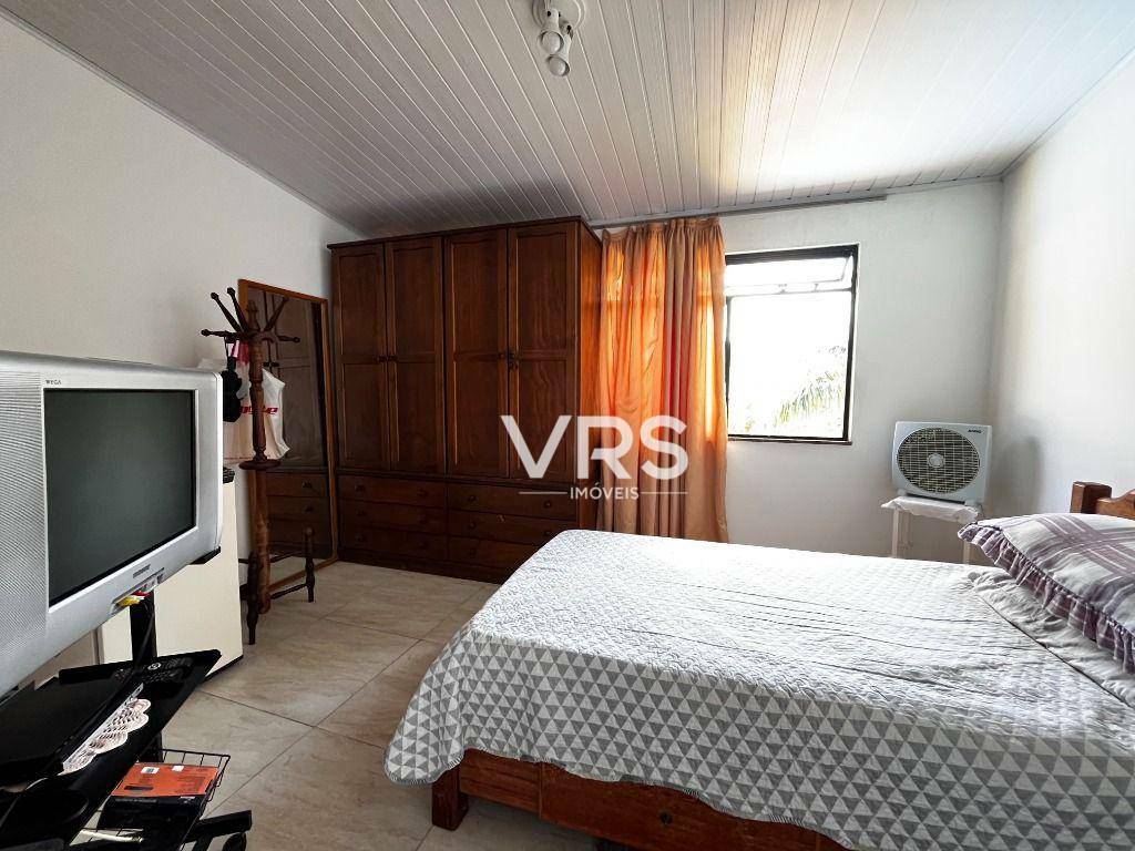 Casa à venda com 2 quartos, 84m² - Foto 13