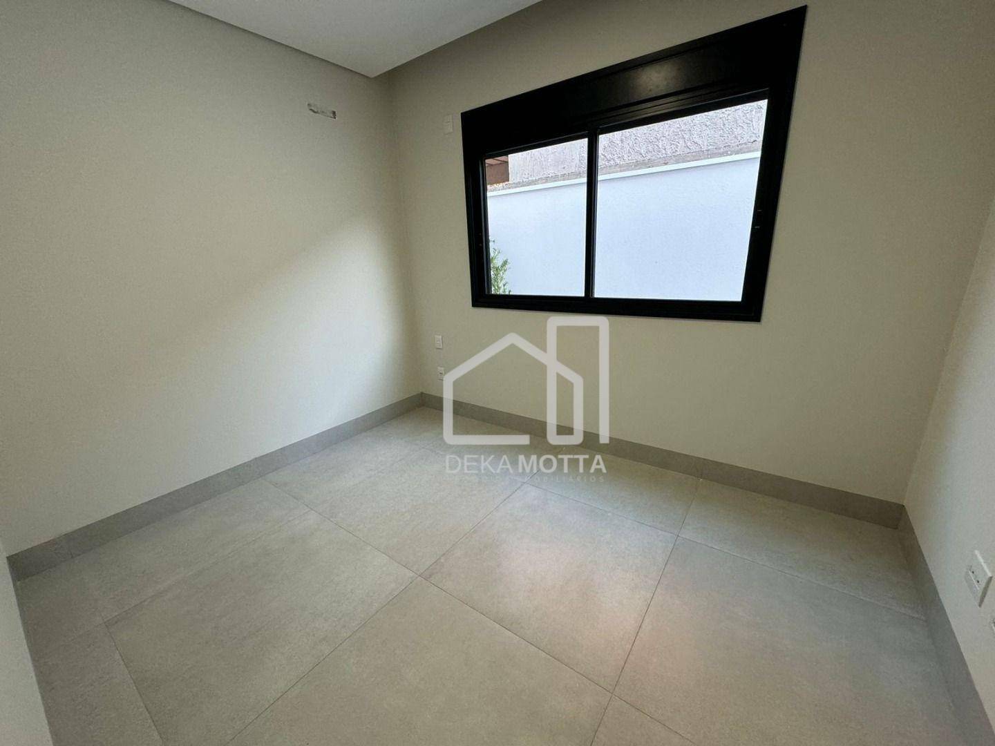 Casa à venda com 3 quartos, 208m² - Foto 13