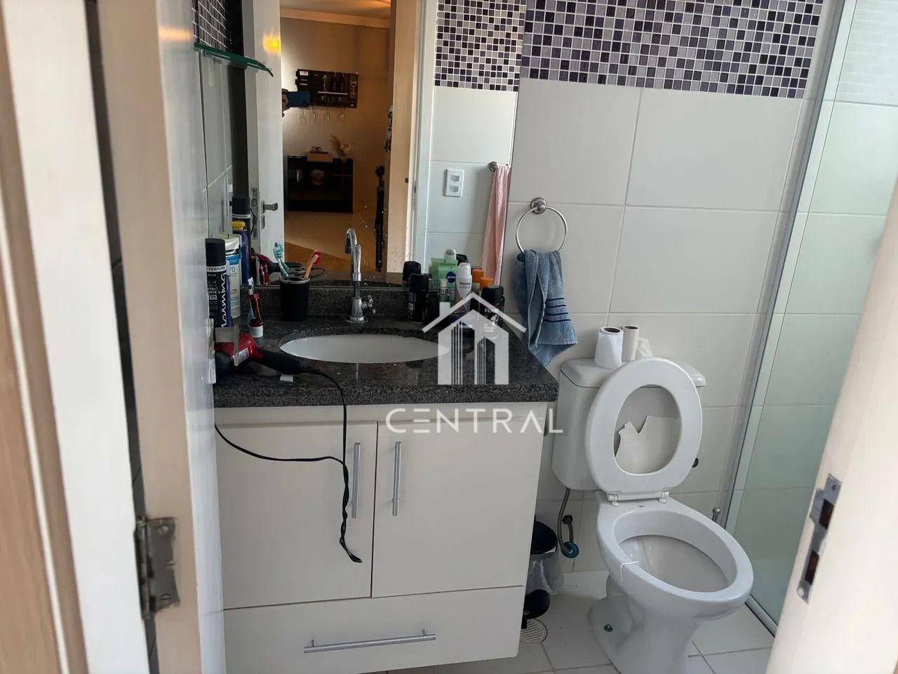 Apartamento à venda com 2 quartos, 65m² - Foto 8