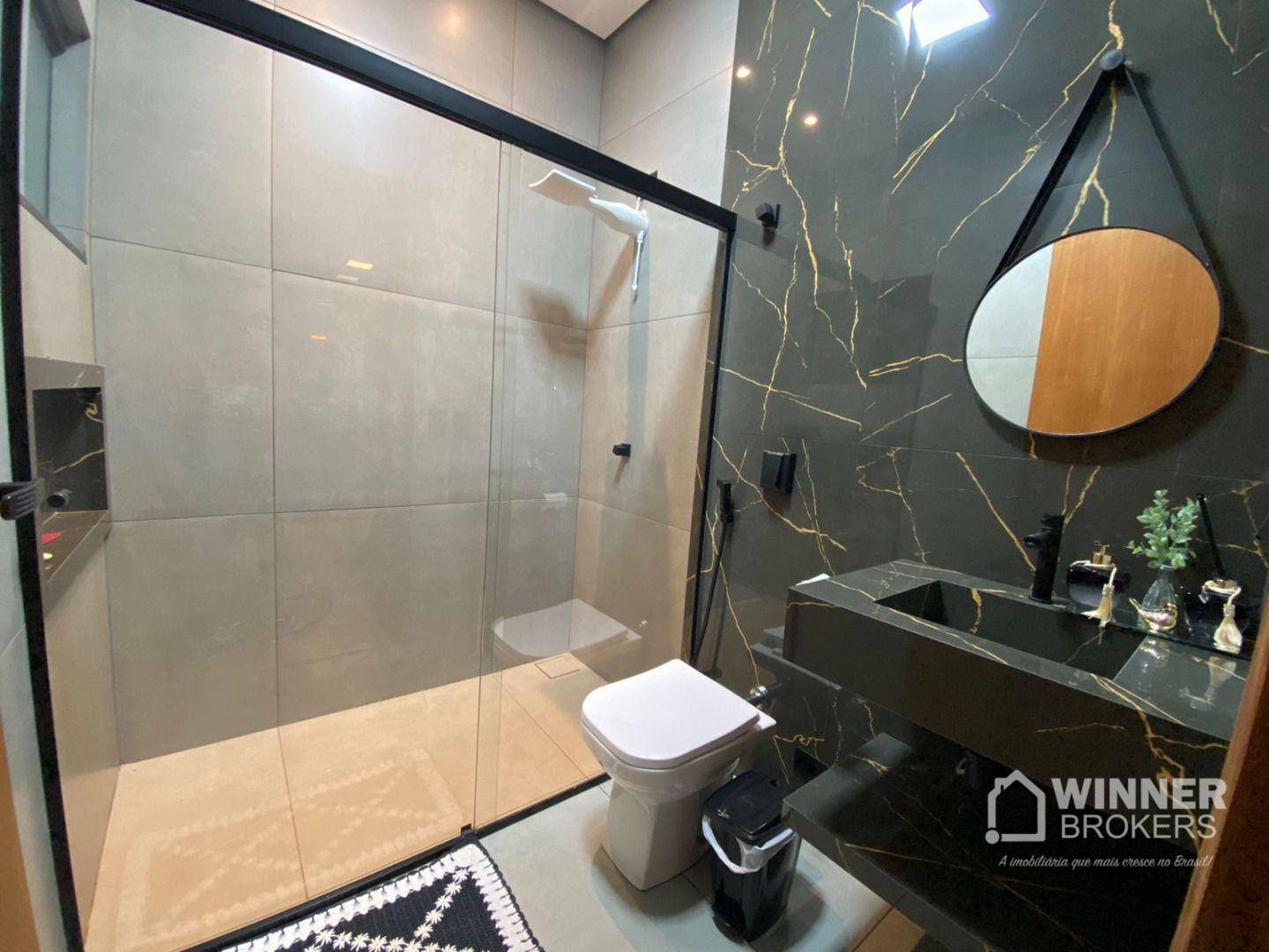 Casa à venda com 3 quartos, 226m² - Foto 8