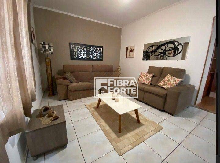 Casa à venda com 3 quartos, 135m² - Foto 3