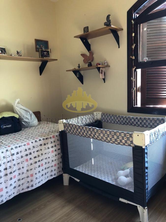 Apartamento à venda com 4 quartos, 150m² - Foto 10