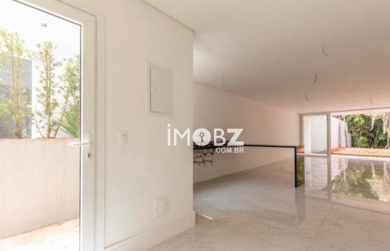 Casa de Condomínio à venda com 4 quartos, 770m² - Foto 10