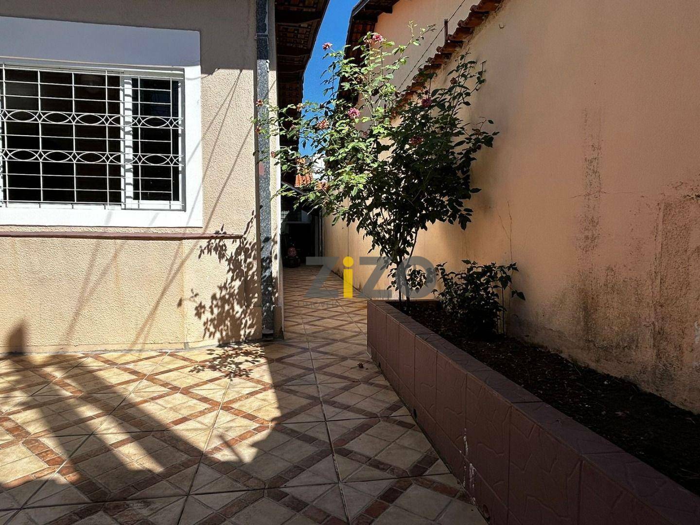 Casa à venda com 3 quartos, 93m² - Foto 3