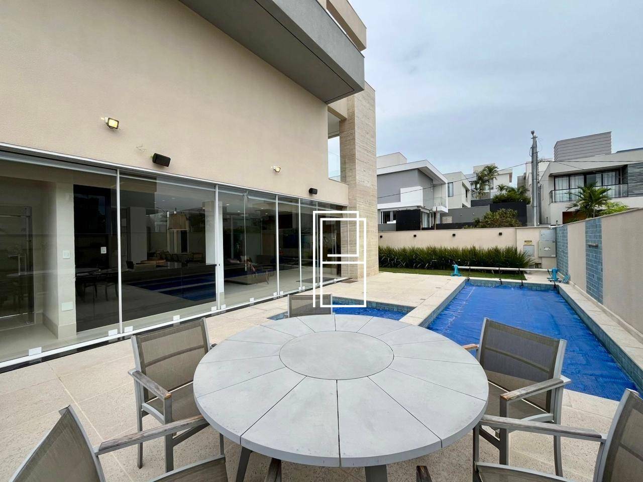 Casa de Condomínio à venda com 5 quartos, 570m² - Foto 61