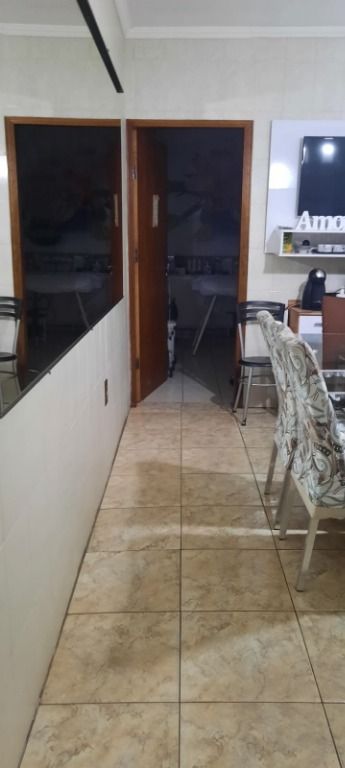 Sobrado à venda com 4 quartos, 150m² - Foto 5