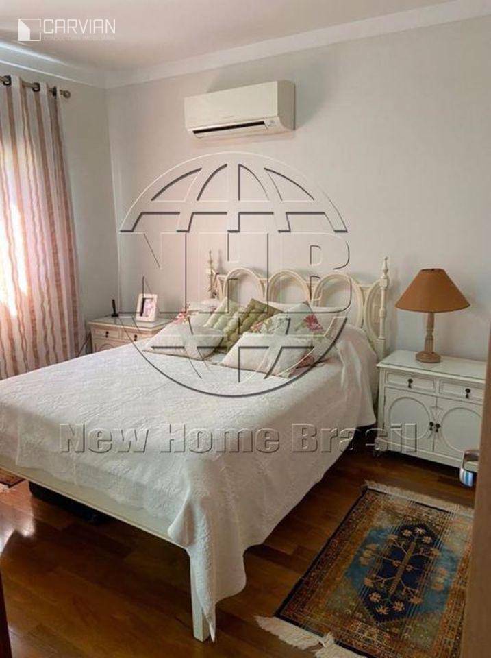 Apartamento à venda com 3 quartos, 264m² - Foto 4