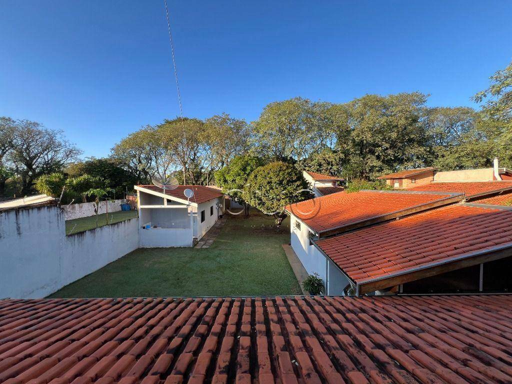 Casa à venda com 3 quartos, 337m² - Foto 25