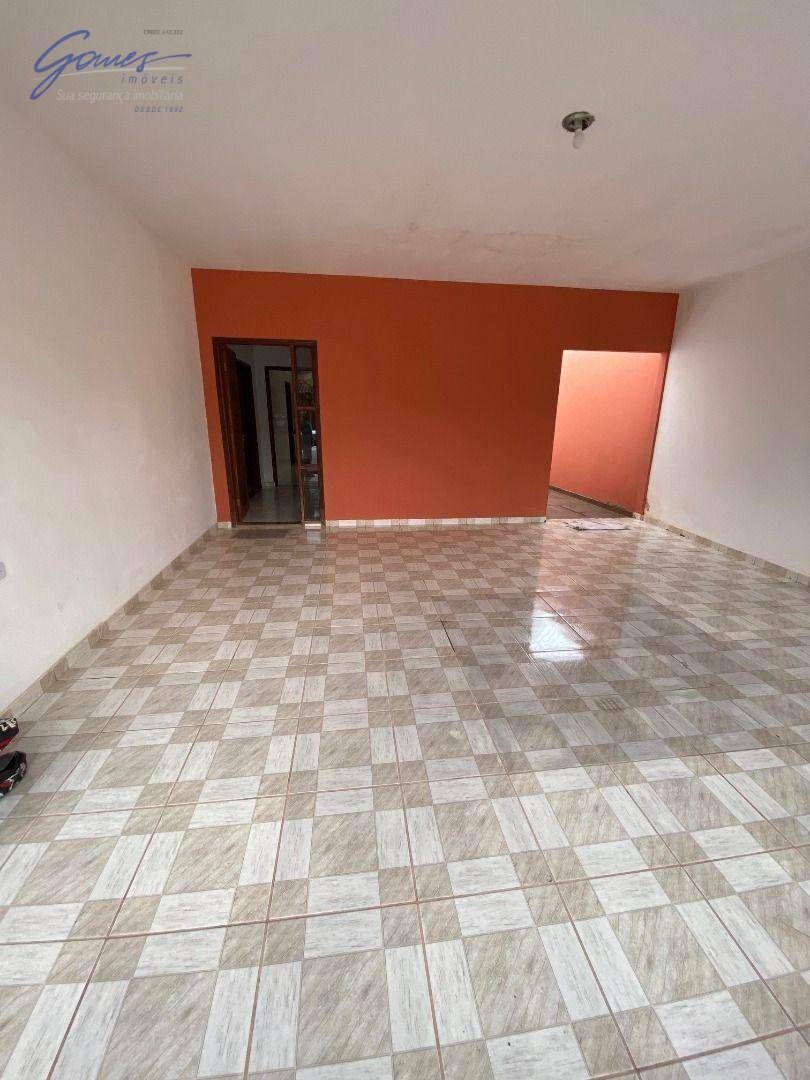 Casa à venda com 3 quartos, 146m² - Foto 2