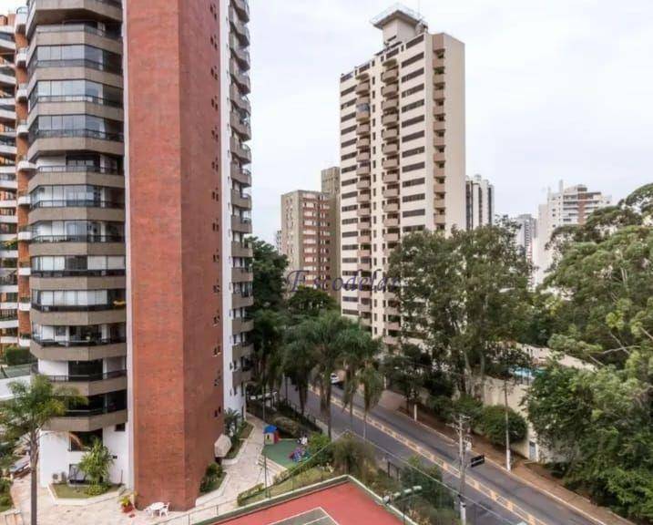 Apartamento à venda com 4 quartos, 370m² - Foto 29