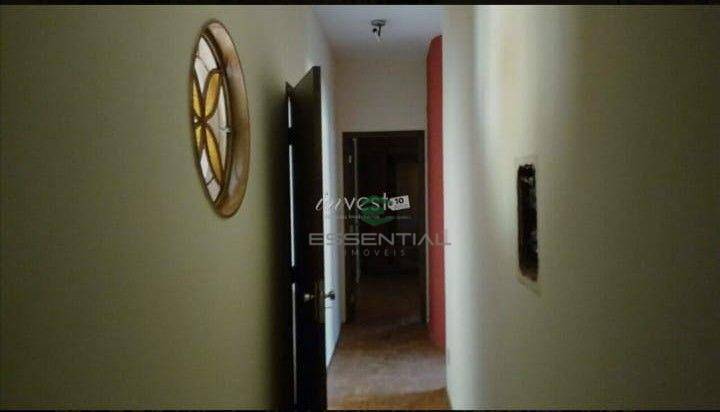 Casa à venda e aluguel com 3 quartos, 320m² - Foto 10