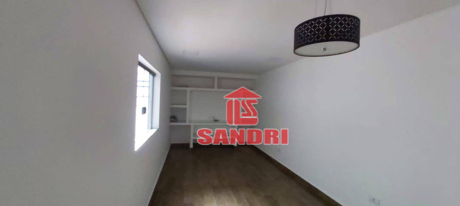 Casa à venda com 3 quartos, 200m² - Foto 4