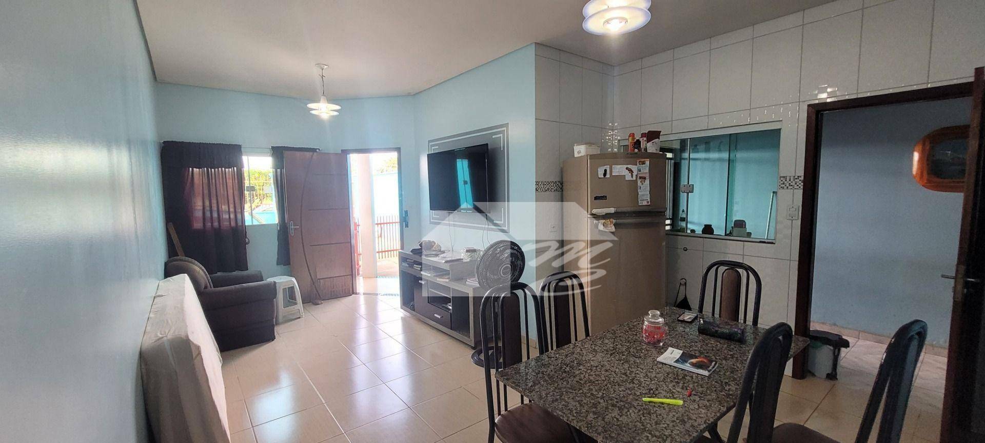 Casa à venda com 2 quartos, 90m² - Foto 5