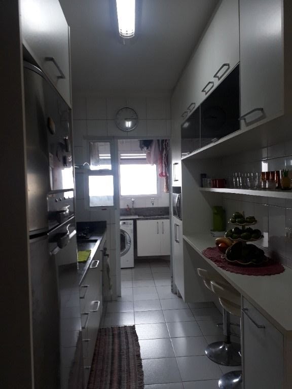 Apartamento à venda com 3 quartos, 86m² - Foto 8